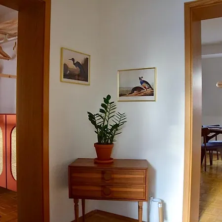 Appartement Greenbnbs: Cozy Urban Jungle In The Centre Essen